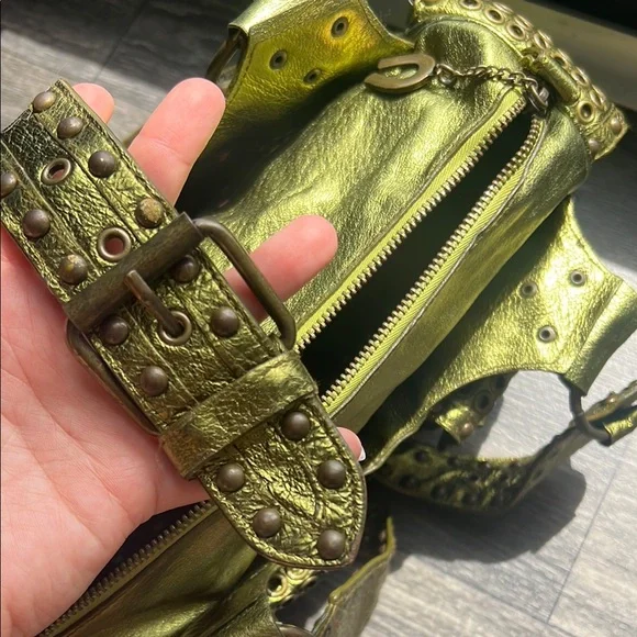 Vintage Green Leather Betsey Johnson Bag - Picture 10 of 10